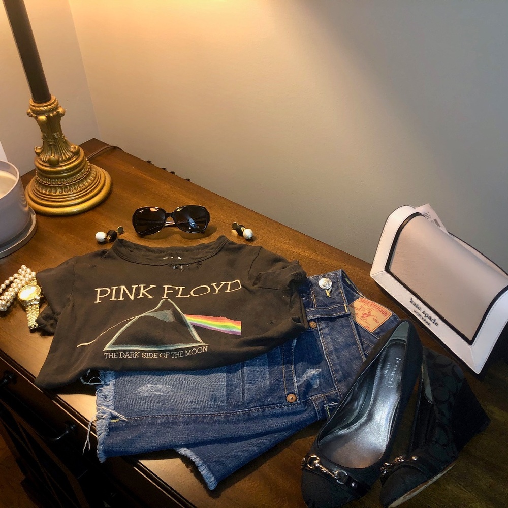 BE THE CHANGE: STYLE OF THE WEEK - Picture 1 of 14